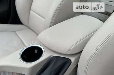 Внедорожник / Кроссовер BMW X1 2013 в 