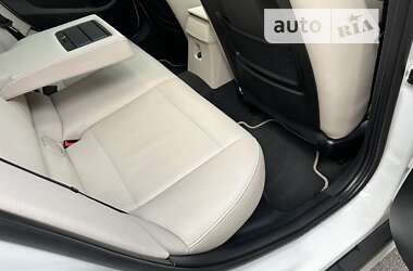 Внедорожник / Кроссовер BMW X1 2013 в 