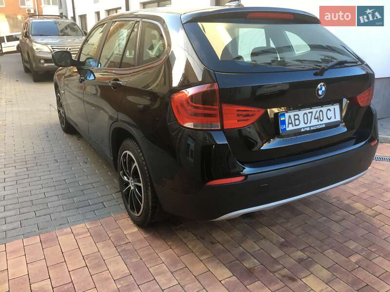 Внедорожник / Кроссовер BMW X1 2012 в Виннице