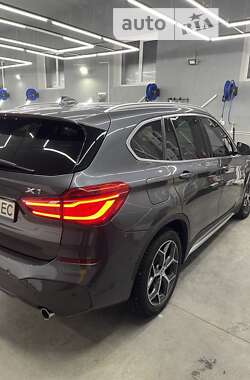 Позашляховик / Кросовер BMW X1 2015 в Бучачі