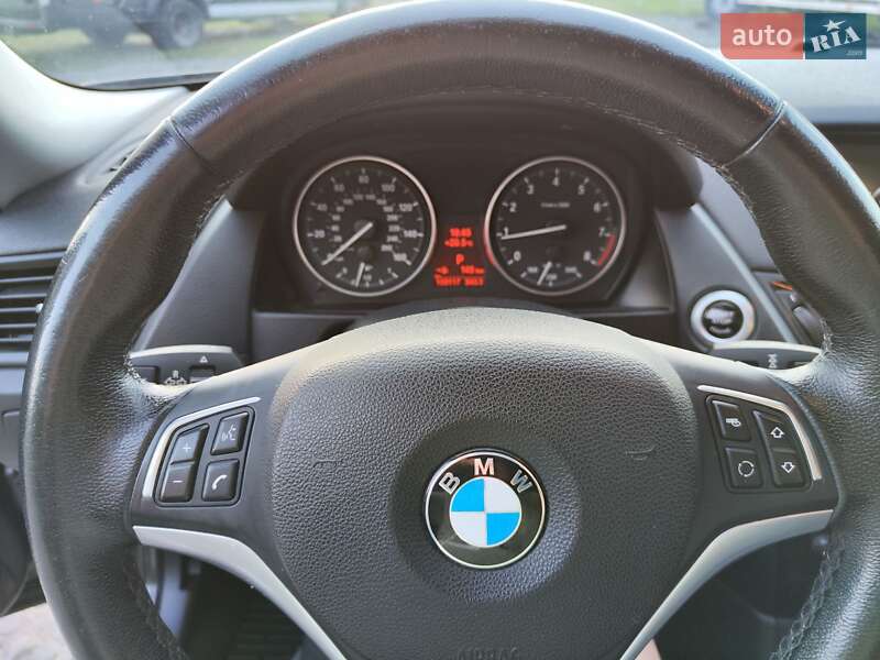 Внедорожник / Кроссовер BMW X1 2012 в Мукачево