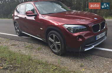 Внедорожник / Кроссовер BMW X1 2009 в Луцке