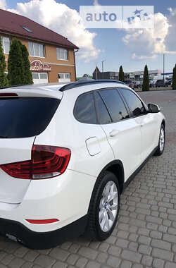 Внедорожник / Кроссовер BMW X1 2013 в Мукачево