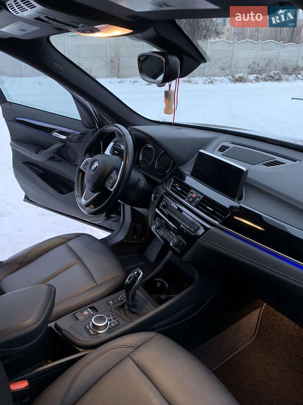 Внедорожник / Кроссовер BMW X1 2019 в Харькове