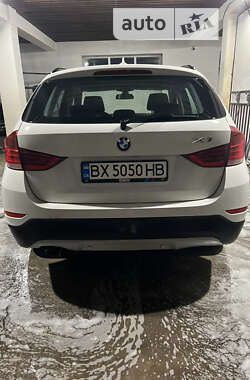 Внедорожник / Кроссовер BMW X1 2012 в Славуте
