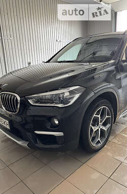 Внедорожник / Кроссовер BMW X1 2017 в Ровно