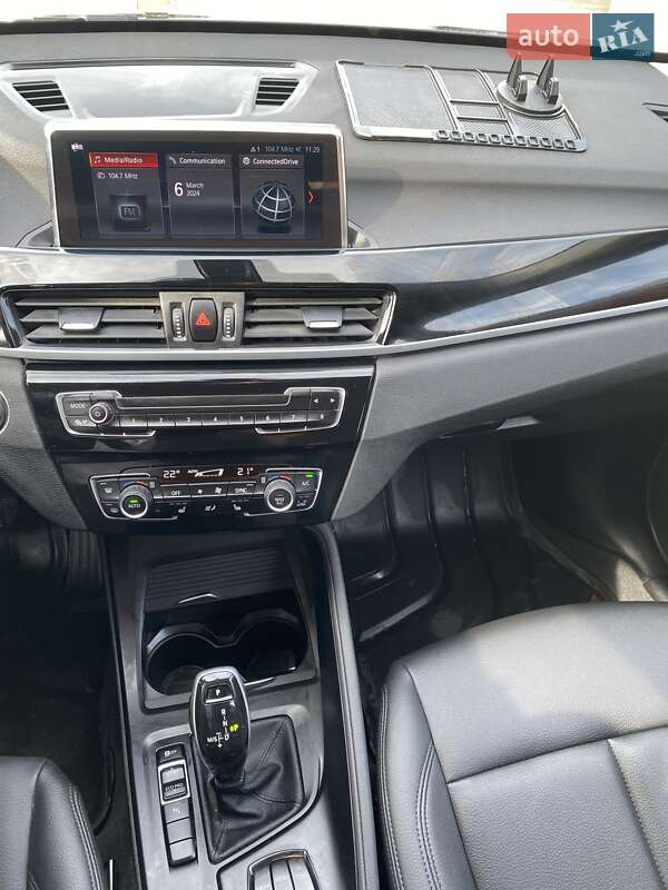 Позашляховик / Кросовер BMW X1 2022 в Тячеві