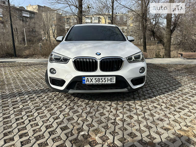 Позашляховик / Кросовер BMW X1 2018 в Харкові