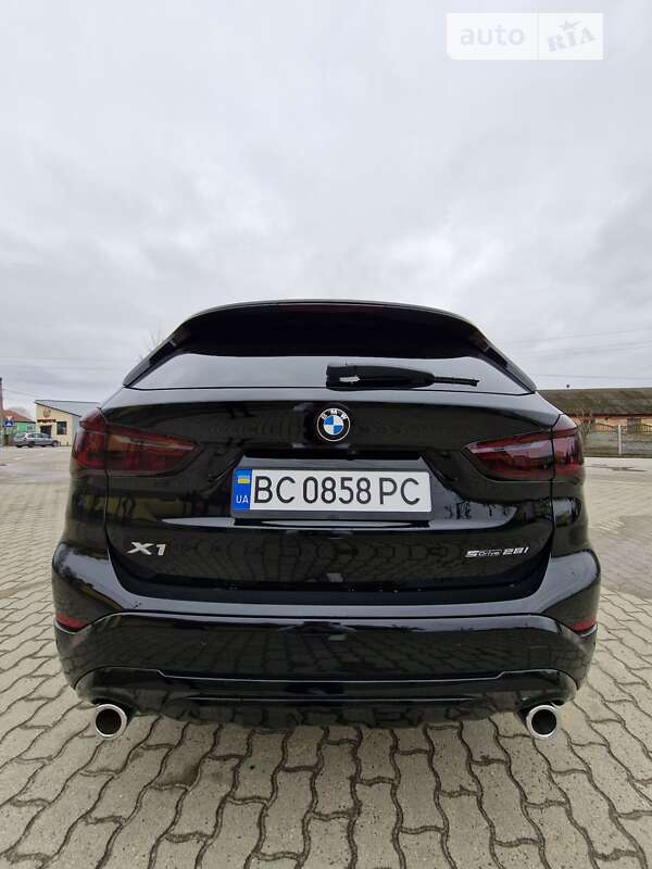 Позашляховик / Кросовер BMW X1 2019 в Городку