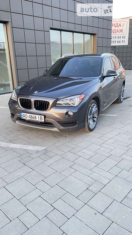 Позашляховик / Кросовер BMW X1 2013 в Тячеві