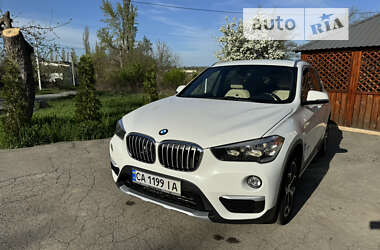 Позашляховик / Кросовер BMW X1 2016 в Звенигородці