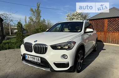 Позашляховик / Кросовер BMW X1 2016 в Звенигородці