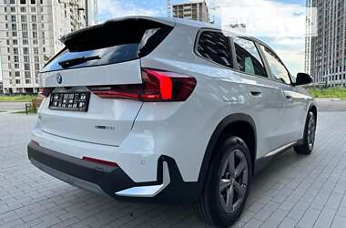 Внедорожник / Кроссовер BMW X1 2023 в Киеве