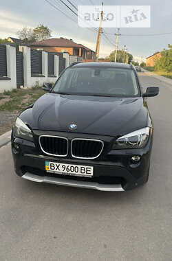 Внедорожник / Кроссовер BMW X1 2011 в Хмельницком