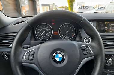 Внедорожник / Кроссовер BMW X1 2014 в Каменец-Подольском