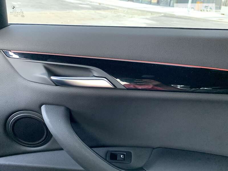 Позашляховик / Кросовер BMW X1 2019 в Києві