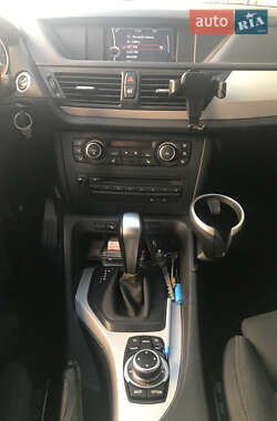 Позашляховик / Кросовер BMW X1 2011 в Житомирі