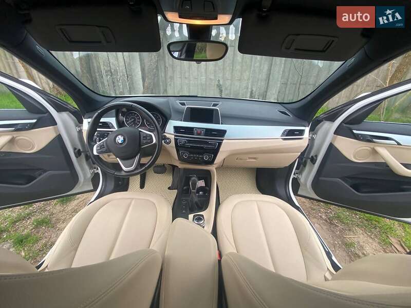 Позашляховик / Кросовер BMW X1 2016 в Одесі