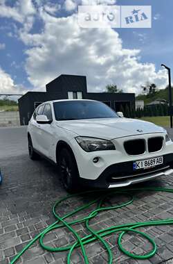 Внедорожник / Кроссовер BMW X1 2011 в Киеве