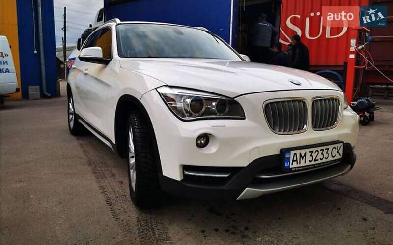 Внедорожник / Кроссовер BMW X1 2014 в Житомире