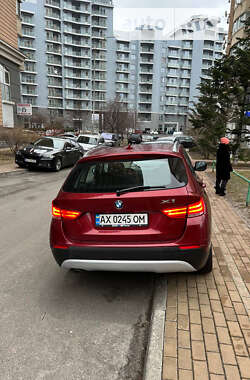 Внедорожник / Кроссовер BMW X1 2010 в Киеве