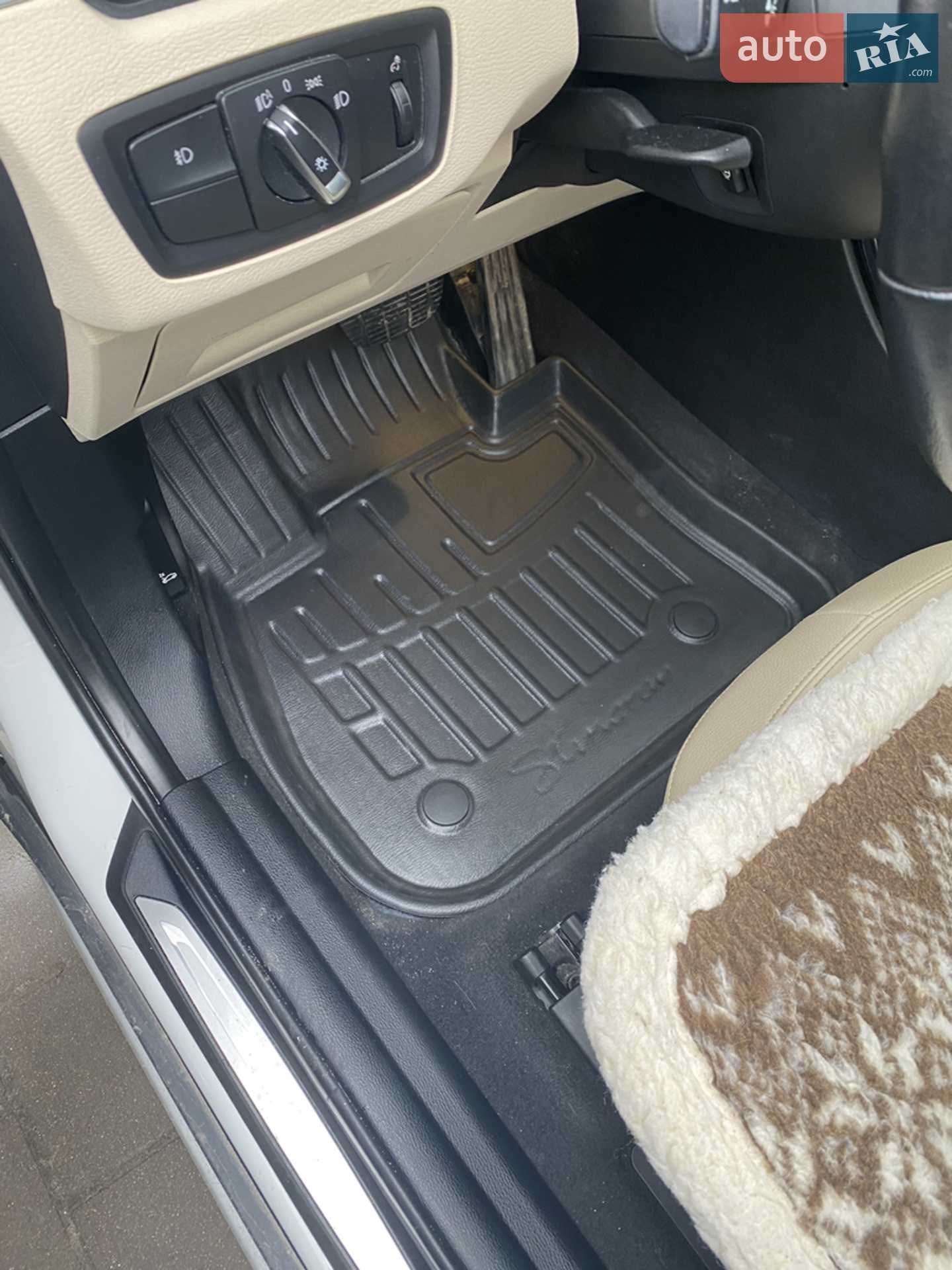 2016 BMW X1 - мініатюра 26