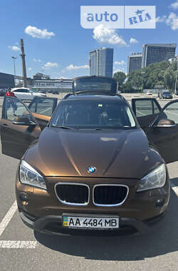 Позашляховик / Кросовер BMW X1 2014 в Києві