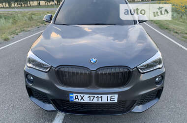 Внедорожник / Кроссовер BMW X1 2016 в Лозовой