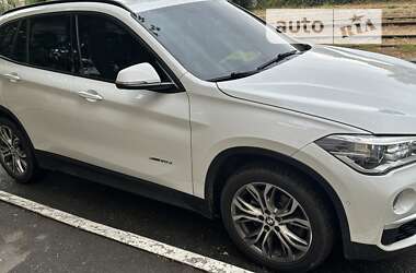 Внедорожник / Кроссовер BMW X1 2015 в Одессе