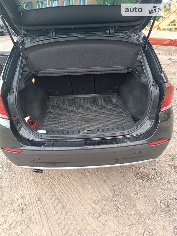 Позашляховик / Кросовер BMW X1 2011 в Львові