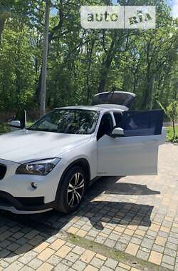 Позашляховик / Кросовер BMW X1 2014 в Харкові