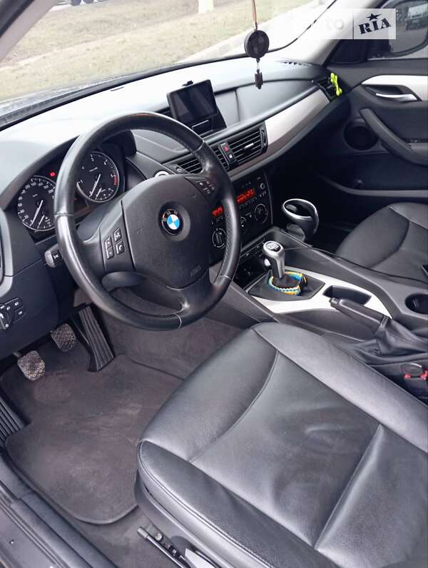 Внедорожник / Кроссовер BMW X1 2011 в Виннице фото 16 Внедорожник / Кроссовер BMW X1 2011 в Виннице