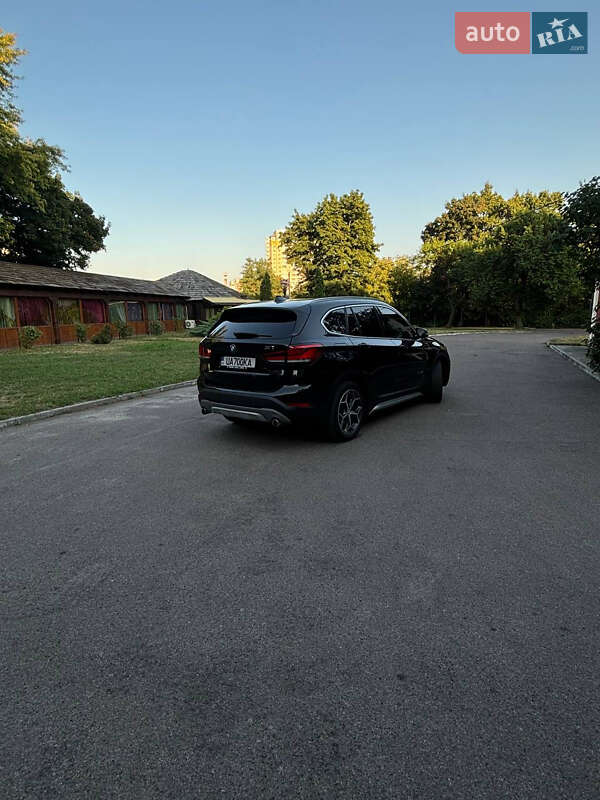 Внедорожник / Кроссовер BMW X1 2017 в Черкассах
