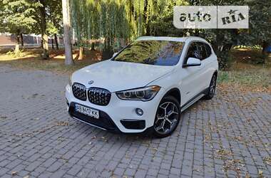 Внедорожник / Кроссовер BMW X1 2016 в Виннице