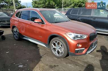 Внедорожник / Кроссовер BMW X1 2017 в Луцке