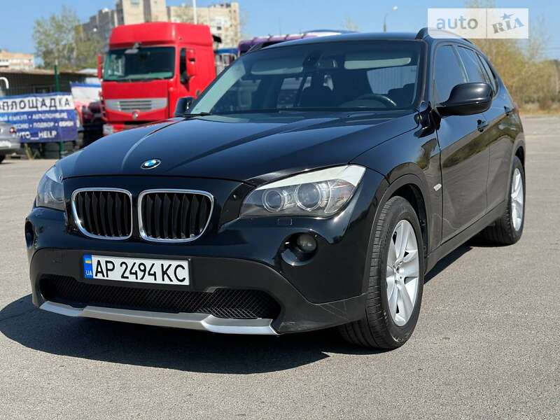 Внедорожник / Кроссовер BMW X1 2012 в Запорожье