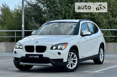 Позашляховик / Кросовер BMW X1 2013 в Києві