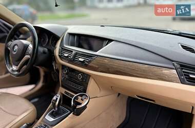 Внедорожник / Кроссовер BMW X1 2013 в Житомире