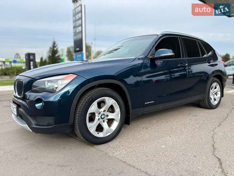 Внедорожник / Кроссовер BMW X1 2013 в Житомире