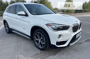 Позашляховик / Кросовер BMW X1 2016 в Києві