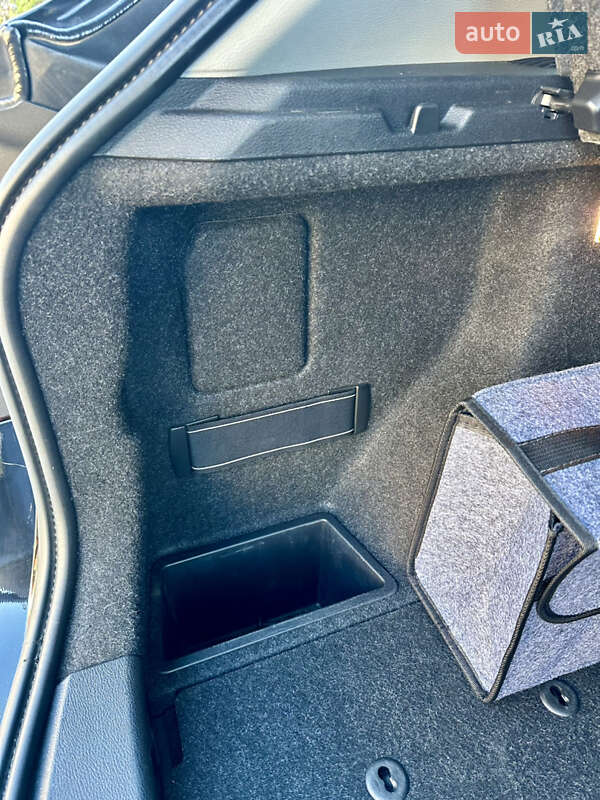 Внедорожник / Кроссовер BMW X1 2014 в Бердичеве