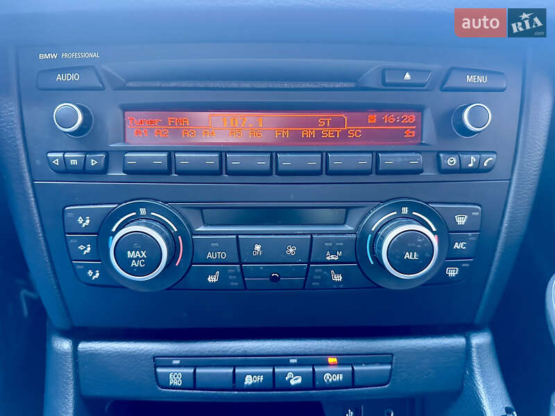 Внедорожник / Кроссовер BMW X1 2014 в Бердичеве