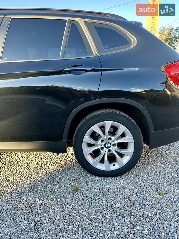 Внедорожник / Кроссовер BMW X1 2014 в Бердичеве