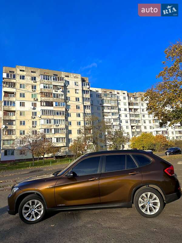Внедорожник / Кроссовер BMW X1 2012 в Киеве