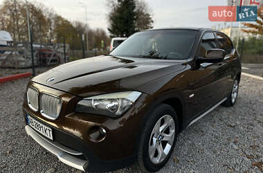 Позашляховик / Кросовер BMW X1 2010 в Вінниці