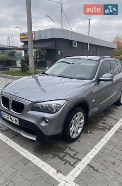 Внедорожник / Кроссовер BMW X1 2011 в Хмельницком