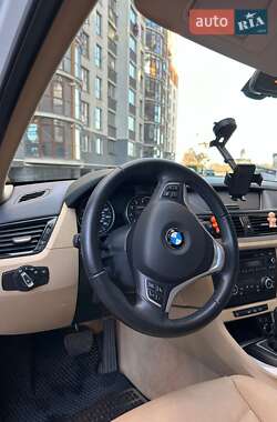 Внедорожник / Кроссовер BMW X1 2015 в Ивано-Франковске