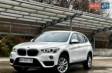 Позашляховик / Кросовер BMW X1 2017 в Києві