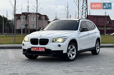 Позашляховик / Кросовер BMW X1 2014 в Києві