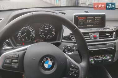 Внедорожник / Кроссовер BMW X1 2022 в 